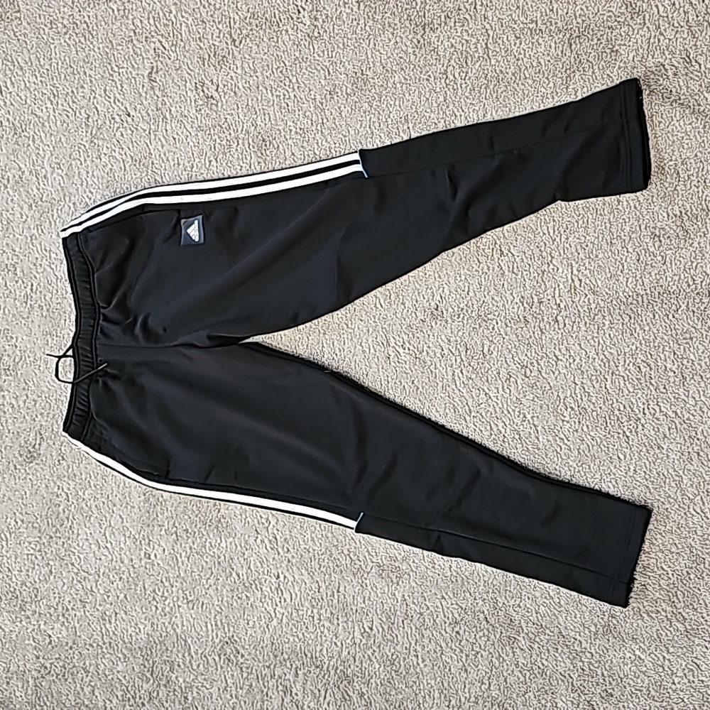 Mens ADIDAS aeroready "soccer pants" size L